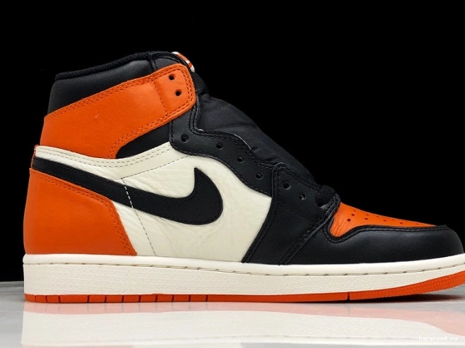 Off-Louis Air AQ0818-158 AJ1 x OW 1 Jordan 0925